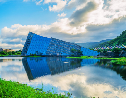 最美小徑、台版冰島藍湖、火鍋燒烤吃到飽宜蘭煙波三日(含小費)
