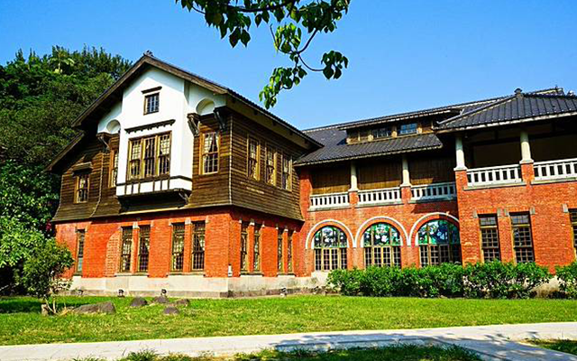 台中出發~菁華·浸北投 五星晶泉丰旅一泊二食2日