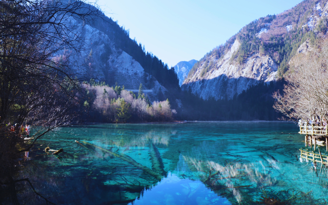 冬季戀溝~九寨溝.牟尼溝.峨嵋山.樂山8日