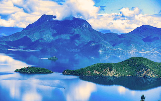 大理、麗江、瀘沽湖、虎跳峽香格里拉精華全覽考察團9日 