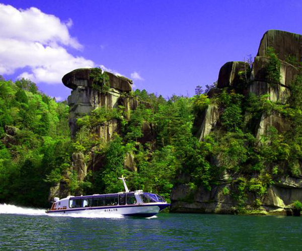 世界遺產合掌村.飛驒高山溫泉美食5日(台中-名古屋)