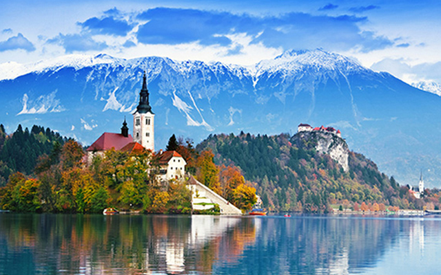 嚴選克斯亞德里亞小鎮十二日